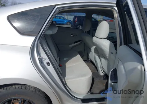 2012 Toyota Prius Two z USA, uszkodzony, nr VIN JTDKN3DU6C1612565